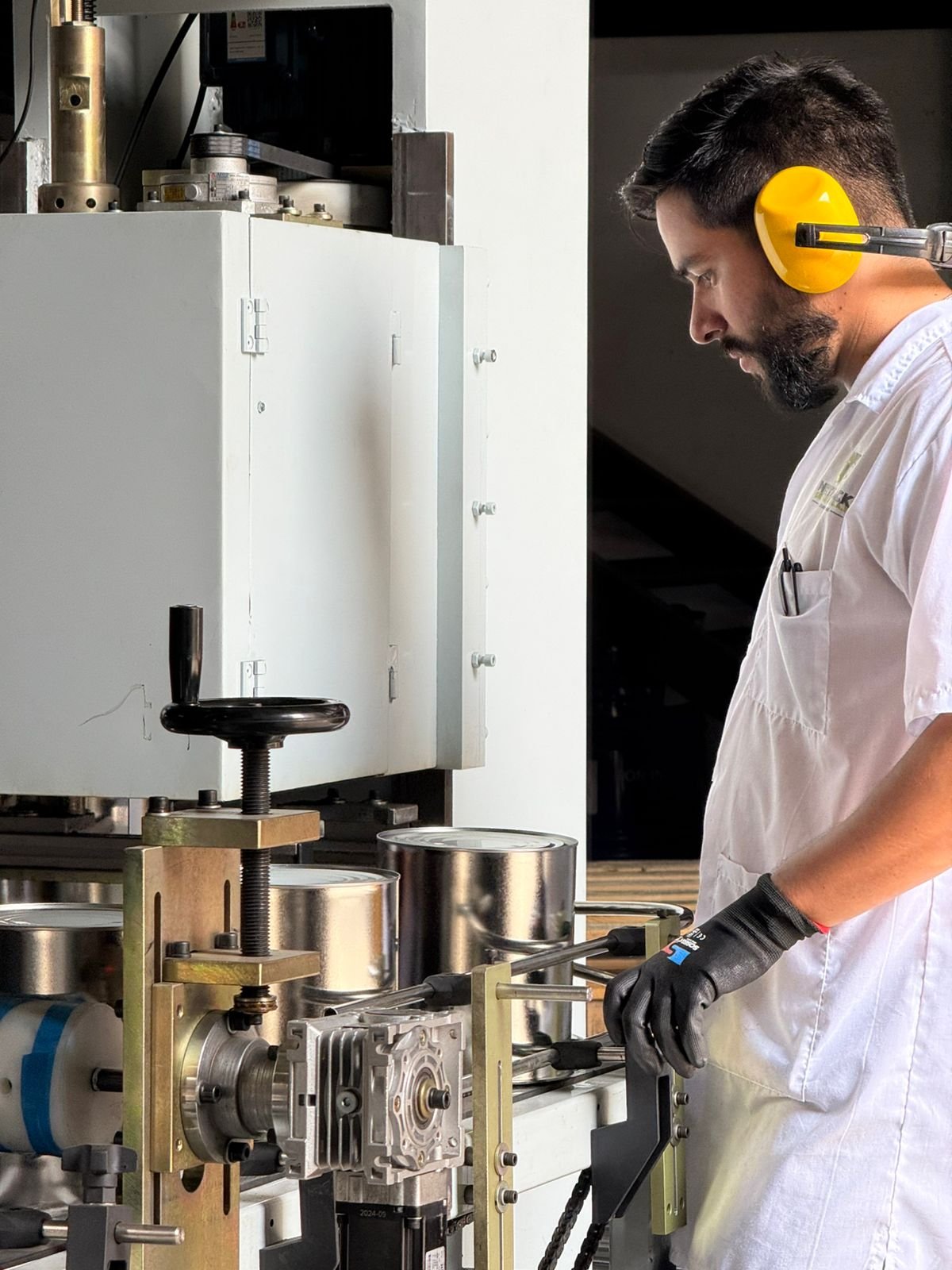 Inventario de envases metálicos en planta Metalpack